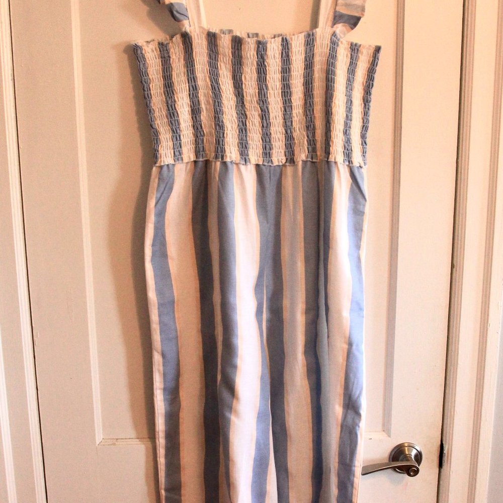 ASOS DESIGN shirred frill sleeve jumpsuit - Picture 2 of 5